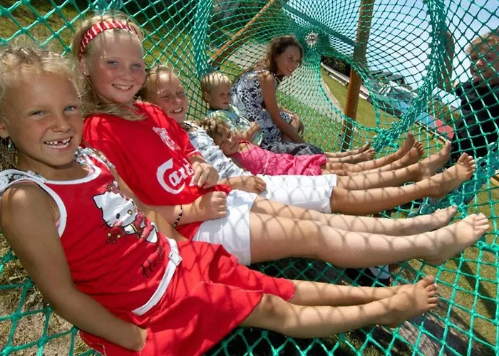 4 Star In * Thyborøn